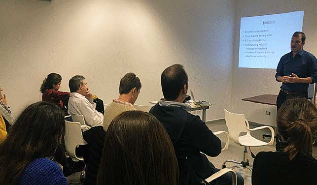 Sistema de Salud Argentino por el Dr. Martín Silberman